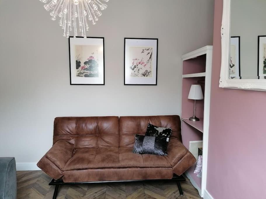 Hébergement de vacances Stunning 3 Bedroom Townhouse In The Heart Of Belfast
